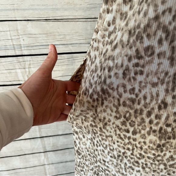 Nicole Miller Leopard Print T-Shirt Dress Size Medium - Picture 4 of 8